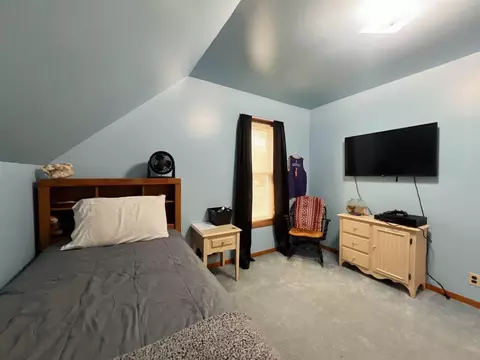 Bedroom - 6402 S 23 12, Boon, MI 49618 photo 8 of 12