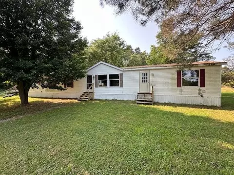 4940 River, Evart, MI 49631