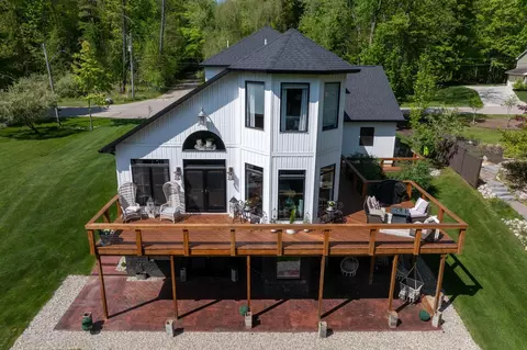 1465 Woodlawn, Clare, MI 48617