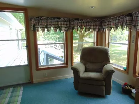2475 S Warner, Sumner, MI 48889 photo 26