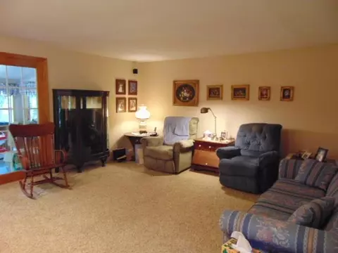 2475 S Warner, Sumner, MI 48889 photo 24