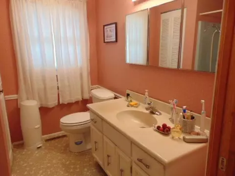 2475 S Warner, Sumner, MI 48889 photo 29