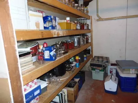 2475 S Warner, Sumner, MI 48889 photo 47