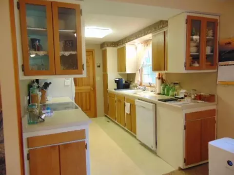 2475 S Warner, Sumner, MI 48889 photo 18