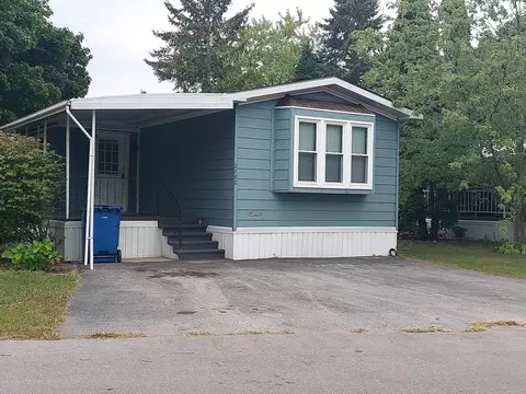 2780 Frank, Traverse City, MI 49686