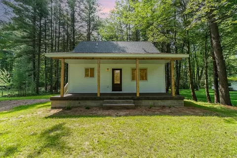 141 Park, East Tawas, MI 48730