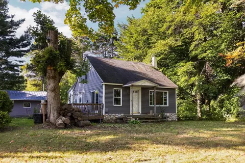 6971 Youker, Grawn, MI 49637