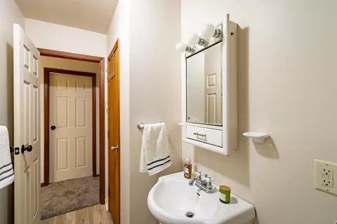 Bath - 409 N 3rd, Shepherd, MI 48883 photo 2 of 4