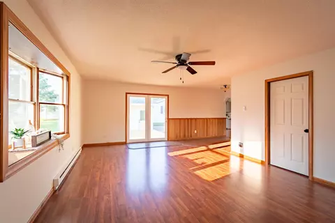 Living - 409 N 3rd, Shepherd, MI 48883 photo 5 of 6