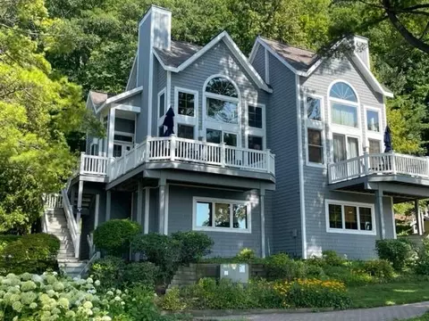 3 Beals House # D, Glen Arbor, MI 49636