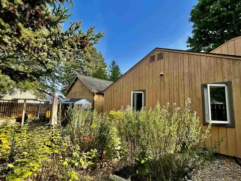505 E Third, Elk Rapids, MI 49629 photo 20