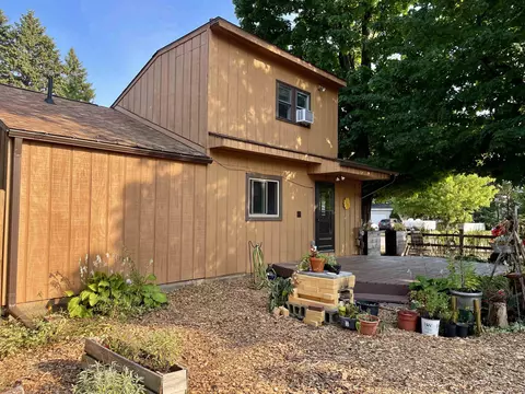 505 E Third, Elk Rapids, MI 49629 photo 3