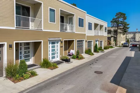 1388 Gray #10, Traverse City, MI 49684
