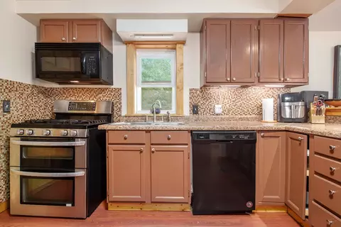 1410 N Lamb, Interlochen, MI 49643 photo 11