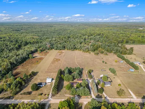 1410 N Lamb, Interlochen, MI 49643 photo 31