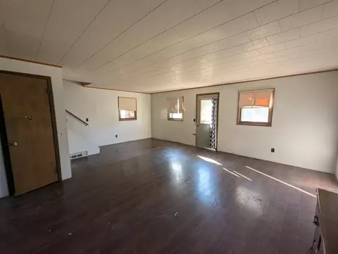 Living - 231 Noggle, Omer, MI 48749 photo 2 of 3
