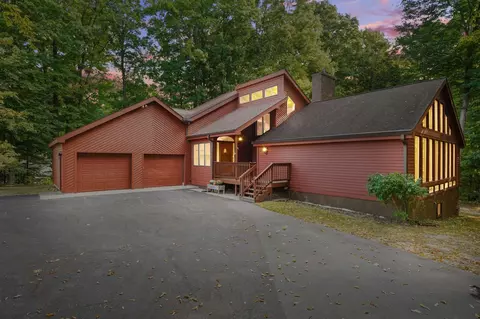 11465 S Ramblewood, Cedar, MI 49621