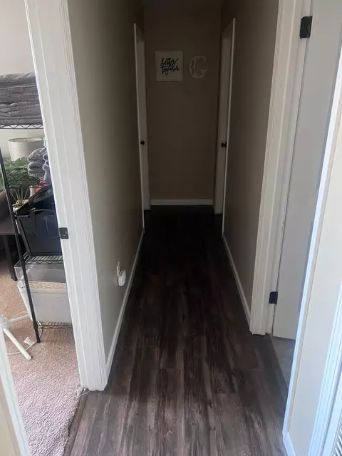 Entry Way - 2315 E Riv, Mount Pleasant, MI 48858 photo 2 of 6