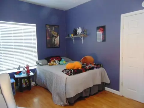 Bedroom - 727 Wright, Alma, MI 48801 photo 4 of 4