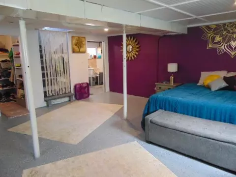 Bedroom - 727 Wright, Alma, MI 48801 photo 2 of 4
