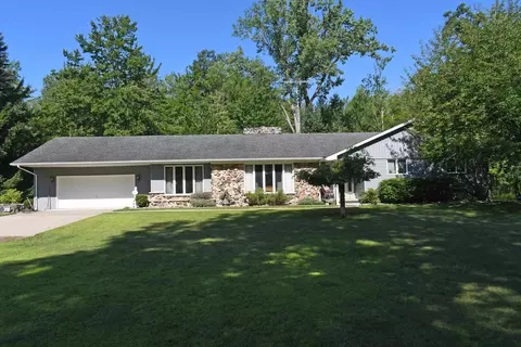 1504 S Us-23, Tawas City, MI 48763