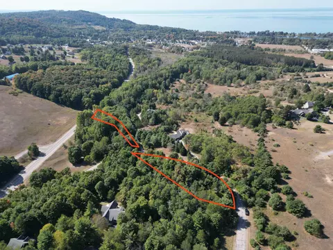 007 S Westview #LOT : 7, Empire, MI 49630