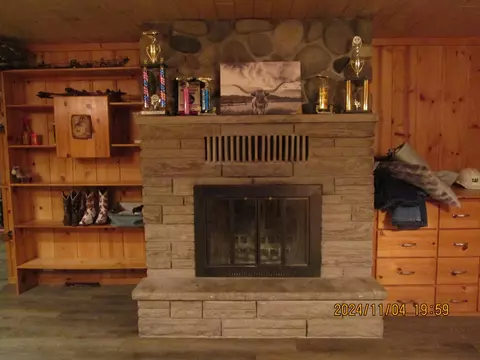 Living - 4235 W Whitman, Au Gres, MI 48703 photo 5 of 5