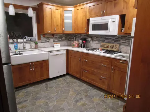 Kitchen - 4235 W Whitman, Au Gres, MI 48703 photo 2 of 5
