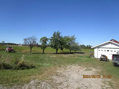 Exterior - 4235 W Whitman, Au Gres, MI 48703 photo 7 of 12