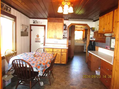 Kitchen - 4235 W Whitman, Au Gres, MI 48703 photo 4 of 5