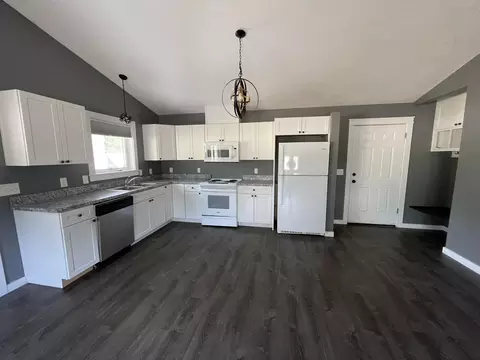 8522 Olivia, Maple City, MI 49664