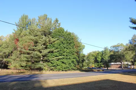 00 J Maddy, Interlochen, MI 49643 photo 3