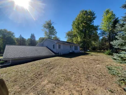 70 W Indian Lk, Gladwin, MI 48624