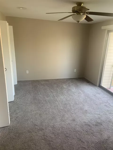 356 S West Vlg, Lapeer, MI 48446 photo 4