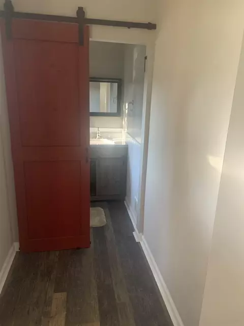 356 S West Vlg, Lapeer, MI 48446 photo 6