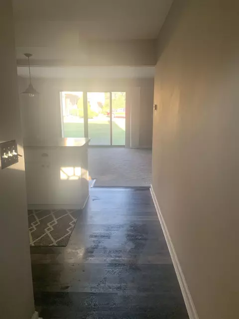 356 S West Vlg, Lapeer, MI 48446 photo 7