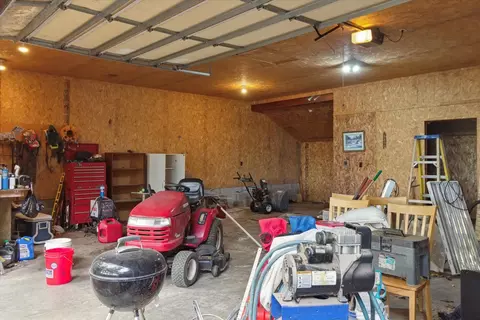 620 S Bliss, Sumner, MI 48889 photo 31