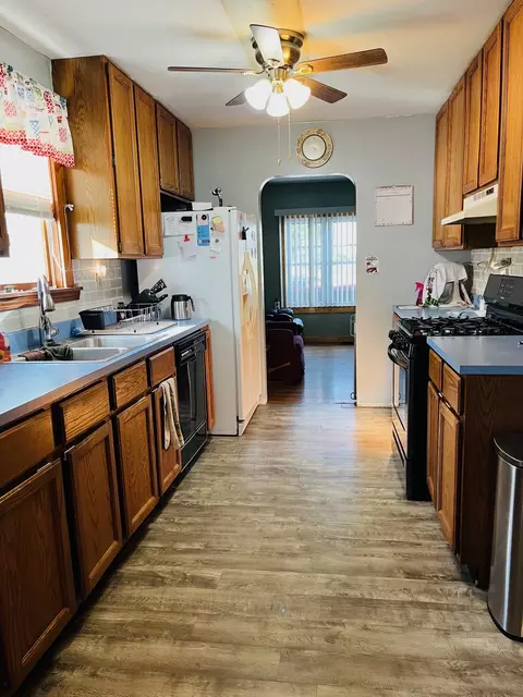 Kitchen - 514 E Main, Marion, MI 49665 photo 1 of 1