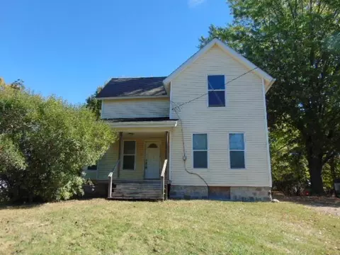 719 S Pine Riv, Ithaca, MI 48847