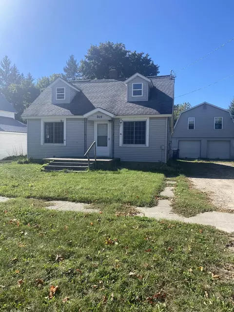 215 N Huron, Lake City, MI 49651