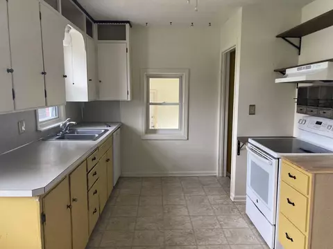 Kitchen - 321 E Maple, Mcbain, MI 49657 photo 1 of 3
