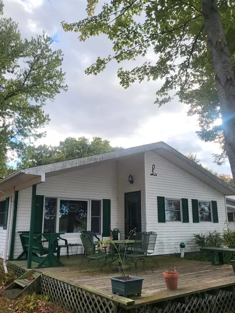 8110 Long Lk, Hale, MI 48739