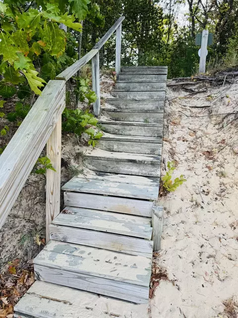 E Harbor, Elk Rapids, MI 49629 photo 25