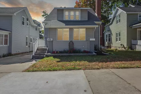 409 W W Ctr, Alma, MI 48801