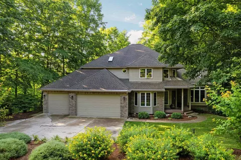 9658 E Walkabout, Traverse City, MI 49684