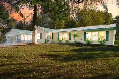 4617 Cook, West Branch, MI 48661