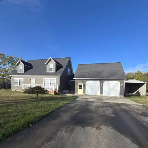 5667 N Winans, Alma, MI 48801