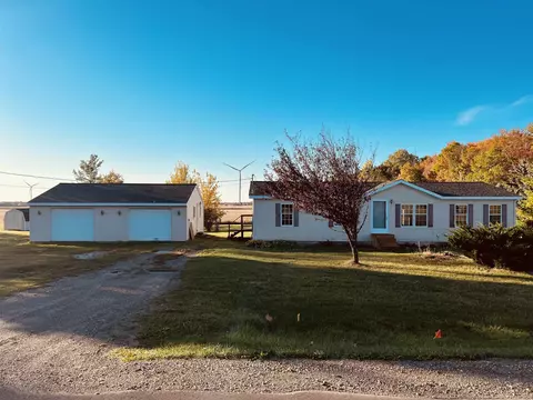 3425 W Beal City, Weidman, MI 48893