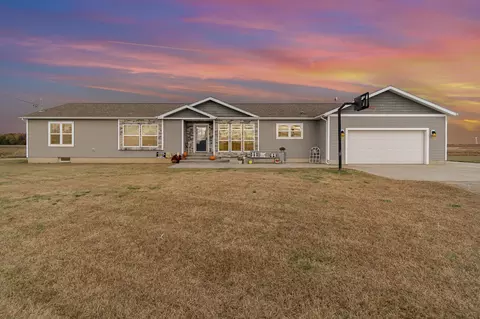 5466 W Buchanan, Ithaca, MI 48847