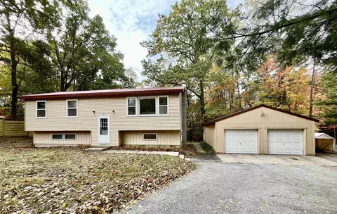 3878 Forest Lks, Traverse City, MI 49696